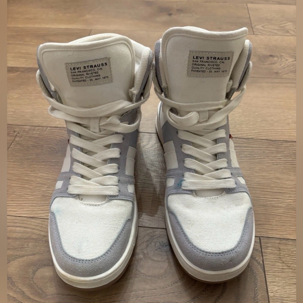 Signature by Levi Strauss White and Gray Women's Sneakers